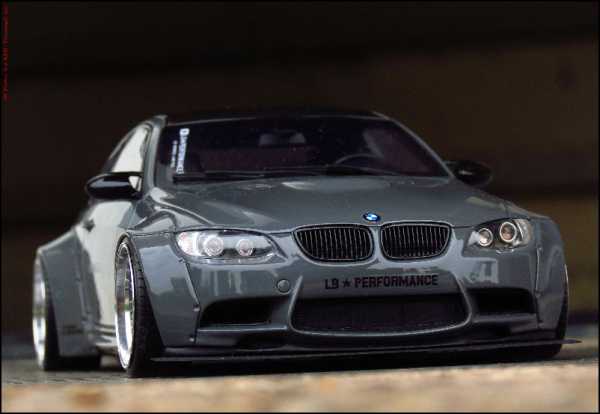 1:18 BMW E92 M3 Liberty Walk Breitbau Edition